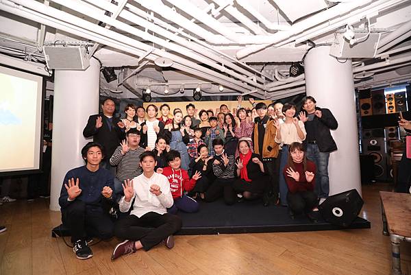 演員合照.JPG 演員合照.JPG