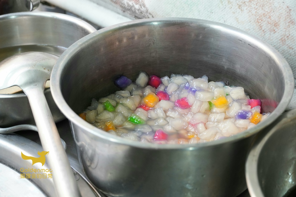 鹿港美食｜莊豆花湯圓 鹿港天后宮前三十年老字號手工豆花 冰的