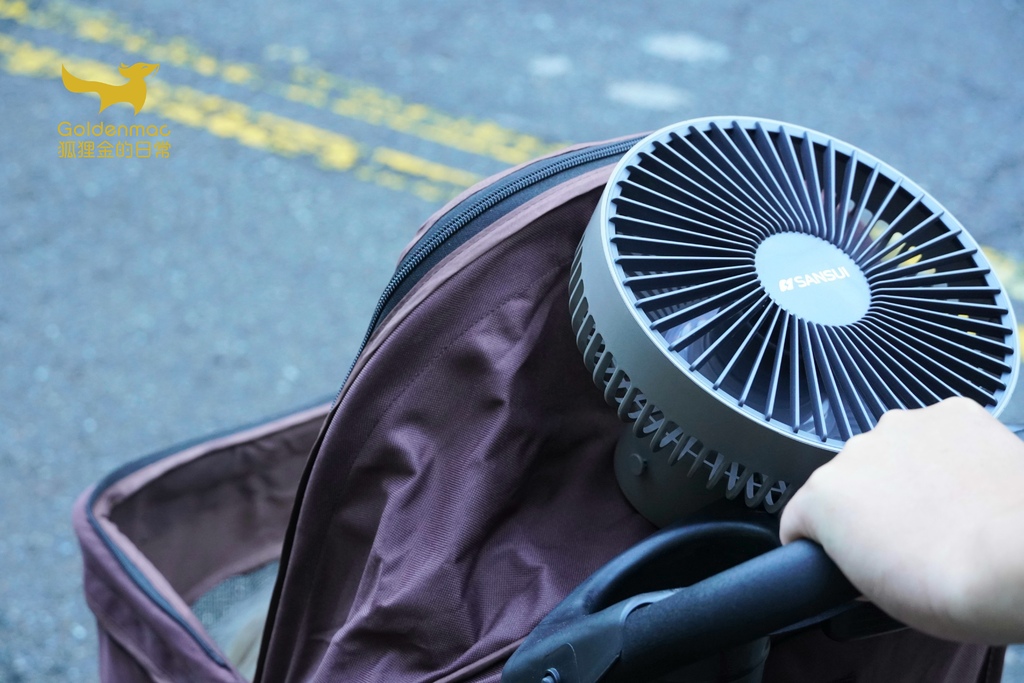 20220604_234608.jpg SANSUI山水無線充電式露營風扇SHF-W55|超方便USB風扇 掛立兩用還有LED照明 遠程遙控超輕鬆