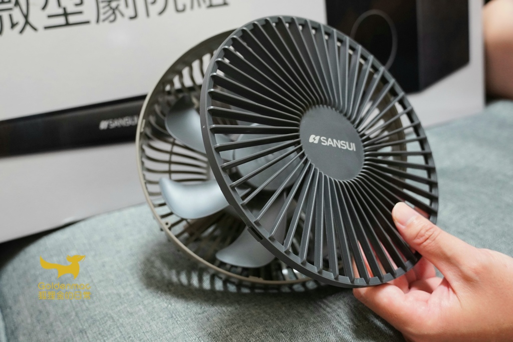20220612_205603.jpg SANSUI山水無線充電式露營風扇SHF-W55|超方便USB風扇 掛立兩用還有LED照明 遠程遙控超輕鬆g