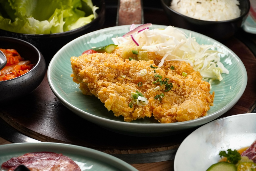 台中美食｜燒肉饌7號 比臉大的紐約客肉控絕對別錯過 火烤兩吃