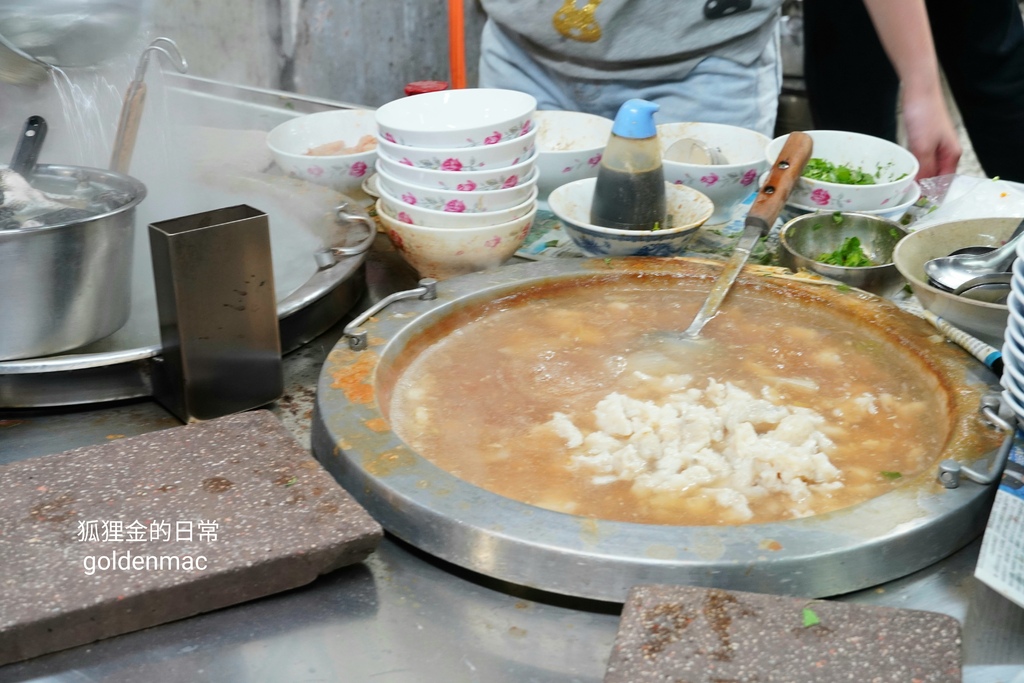 北港美食｜一郎土魠魚羹 晚餐宵夜限定 開店就排隊的小吃名店 