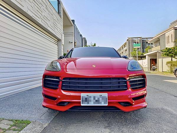 台南汽車包膜,奧圖菲車體包膜工藝,台南汽車貼膜推薦,台南改色膜,台南車體貼膜推薦,台南汽車改裝22.jpeg