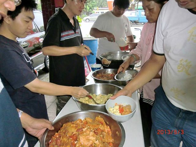 台南恩友中心供餐