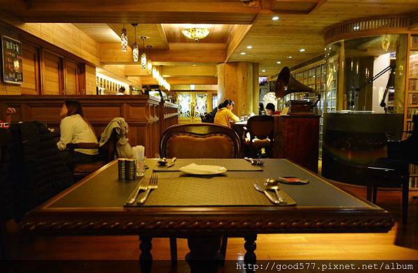 DSC_0733-min.JPG DSC_0733-min.JPG