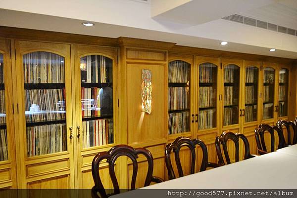 DSC_0744-min.JPG DSC_0744-min.JPG