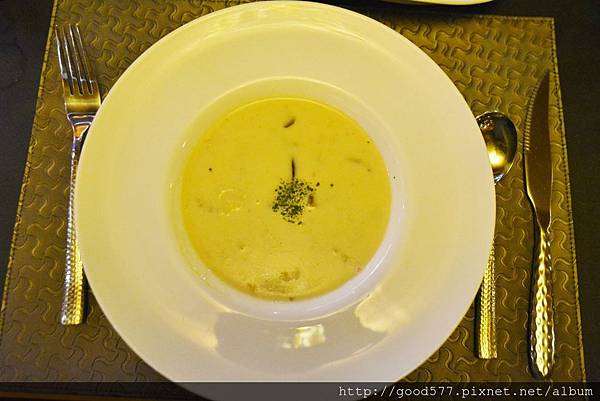 DSC_0789-min.JPG DSC_0789-min.JPG