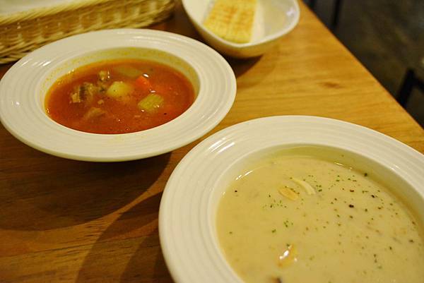 DSC_0620-min.JPG DSC_0620-min.JPG