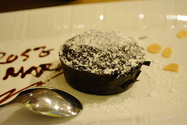 DSC_0652-min.JPG DSC_0652-min.JPG