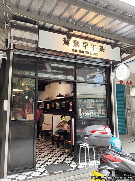 [食記] 新北板橋 鴛鴦早午茶:偽出國濃濃港式風情
