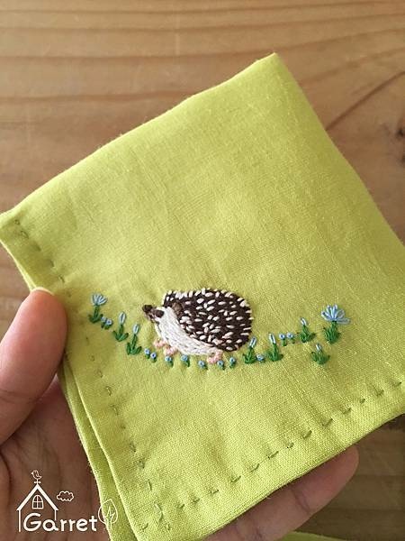 小珊-動物手帕刺繡-4.jpg