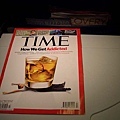 在桃園機場買的 TIME 雜誌