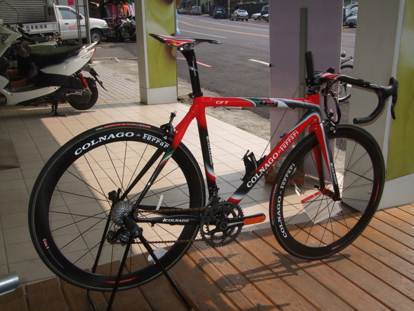 法拉利-cf7最新公路车