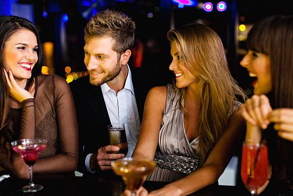 Check-her-out-OR-eye-other-women.jpg Check-her-out-OR-eye-other-women.jpg