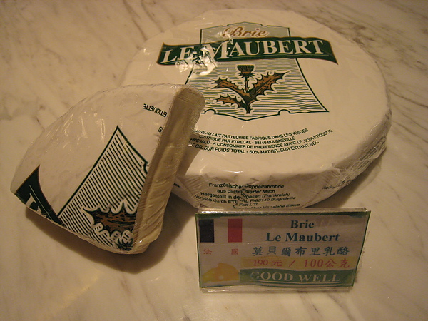 Brie - Le Maubert 01.JPG