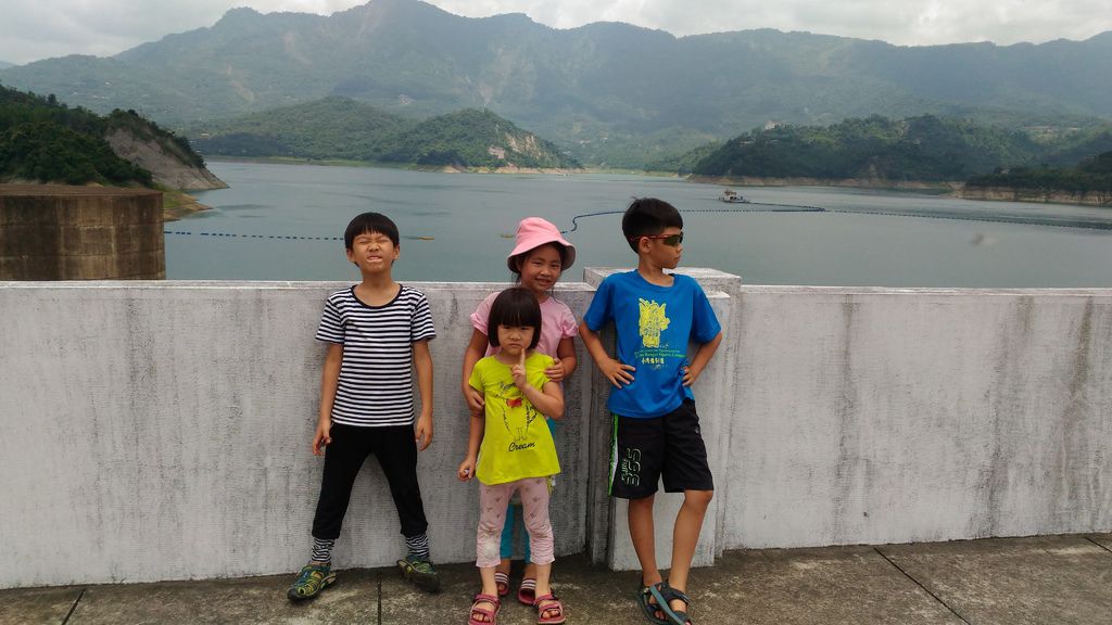 s1 (1).jpg s1 (1).jpg