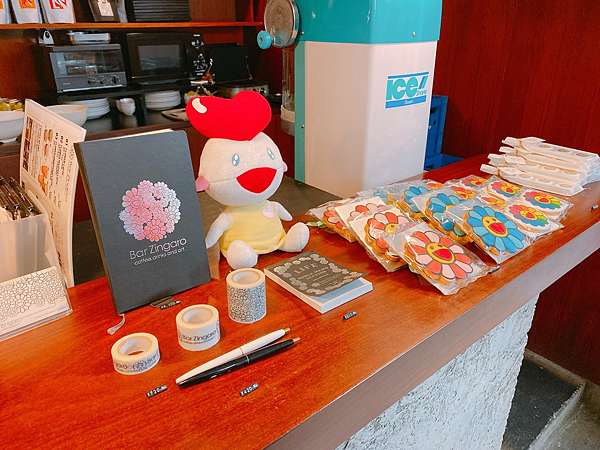 在台幣萬小花椅喝咖啡 好拍又療癒東京村上隆小花咖啡必點跟別點 價目 Goris Sky 時尚美妝消費學 痞客邦