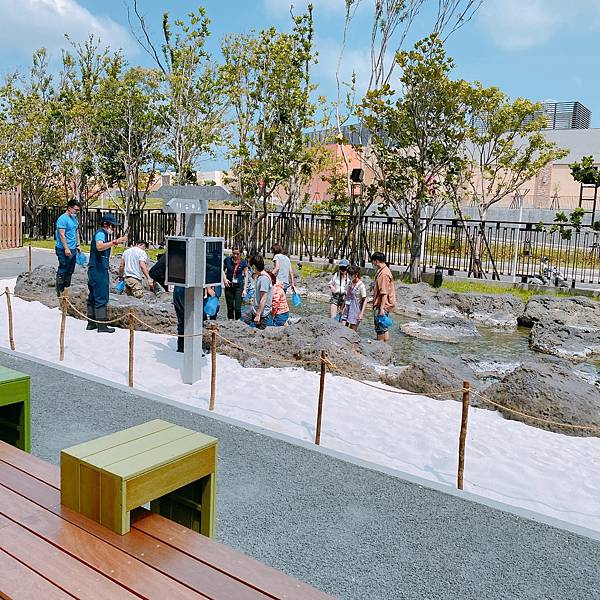 202087_200807_124 202087_200807_124