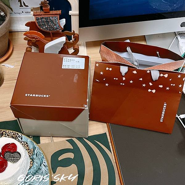 LINE_ALBUM_2021.12.3_211211_9 LINE_ALBUM_2021.12.3_211211_9