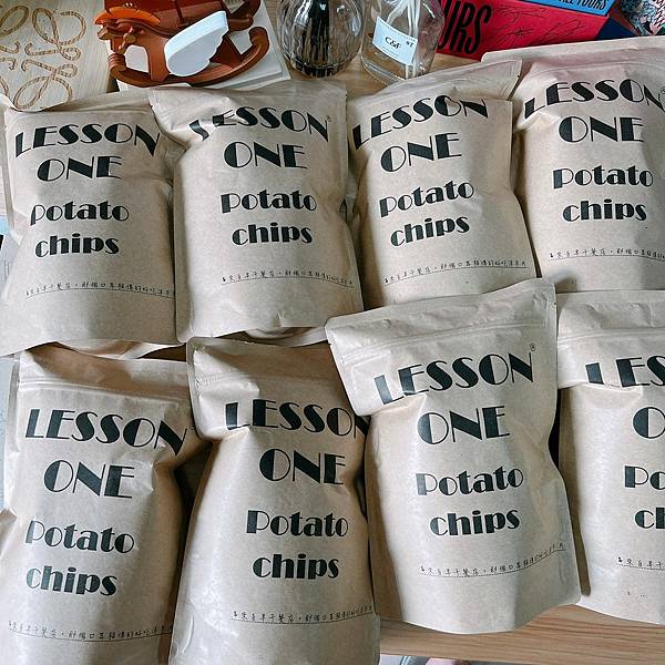 LINE_ALBUM_2022125_220127_9 LINE_ALBUM_2022125_220127_9