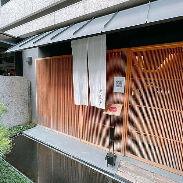 LINE_ALBUM_2022125_220205_0 LINE_ALBUM_2022125_220205_0