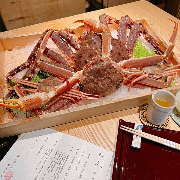 LINE_ALBUM_2022125_220205_0_0 LINE_ALBUM_2022125_220205_0_0