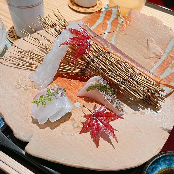 LINE_ALBUM_2022125_220205_25 LINE_ALBUM_2022125_220205_25