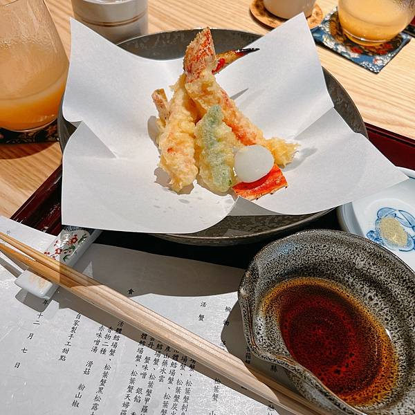 LINE_ALBUM_2022125_220205_7 LINE_ALBUM_2022125_220205_7