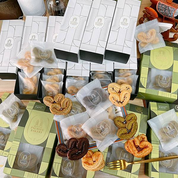 LINE_ALBUM_2022125_220216_0 LINE_ALBUM_2022125_220216_0