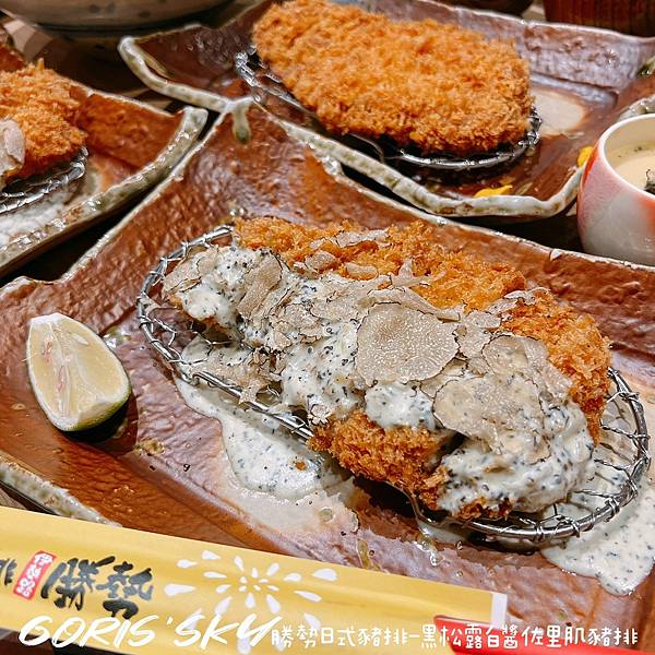 LINE_ALBUM_2022519_220630_6 LINE_ALBUM_2022519_220630_6