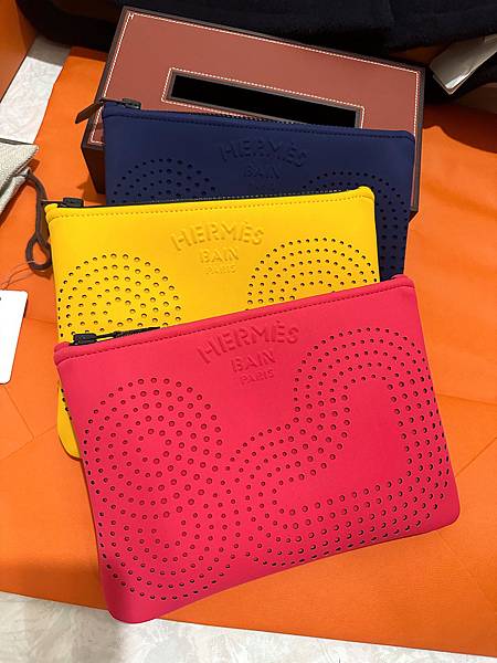 mini Bolide便宜快3萬!!!!網友一趟日本愛馬仕拿 mini Bolide便宜快3萬!!!!網友一趟日本愛馬仕拿