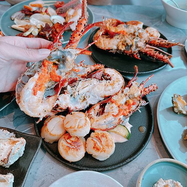 88父親節快樂!!!我花錢請客帶爸媽吃的台北101全台最高最 88父親節快樂!!!我花錢請客帶爸媽吃的台北101全台最高最