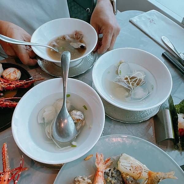 88父親節快樂!!!我花錢請客帶爸媽吃的台北101全台最高最 88父親節快樂!!!我花錢請客帶爸媽吃的台北101全台最高最