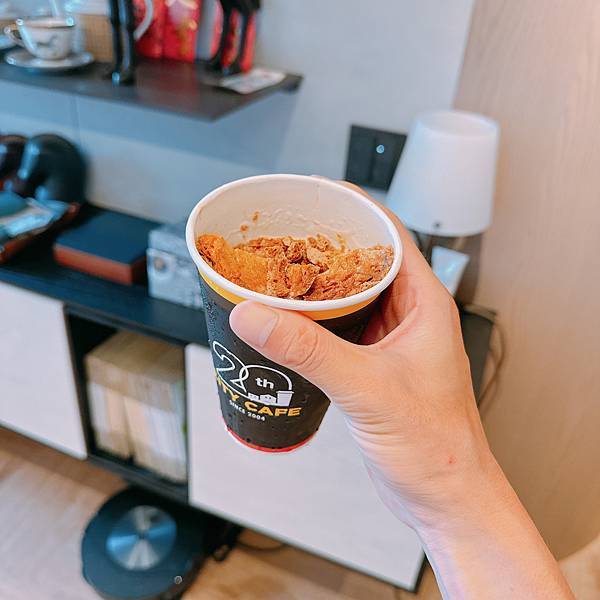 一包才15元還買10送1!!!!單吃加咖啡都好吃的濃甜點no