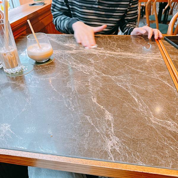 他說這家比鼎泰豐炒飯好吃啦!!!!!又龍蝦又牛排的炒飯天花板 他說這家比鼎泰豐炒飯好吃啦!!!!!又龍蝦又牛排的炒飯天花板