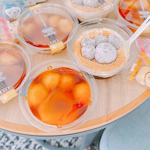 是貓貓肉球糰子!2025最新日本7-11限定必吃(黃豆粉慕斯