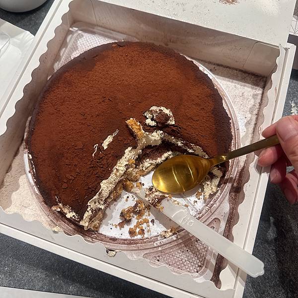 你家樓下711就有賣！人生不能沒有提拉米蘇桂冠湯圓竟然出了提