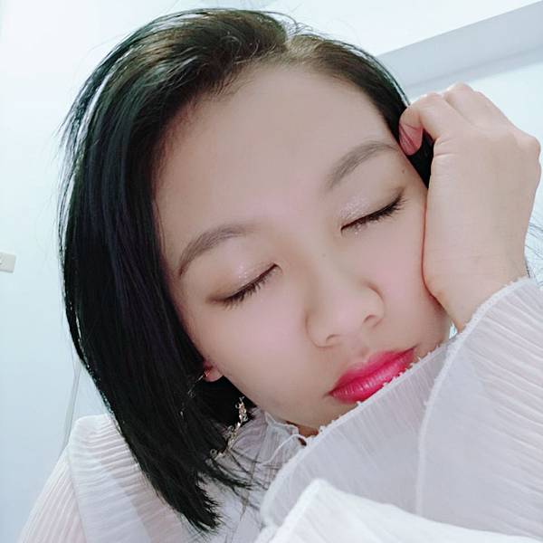 Cara_2.jpg Cara_2.jpg