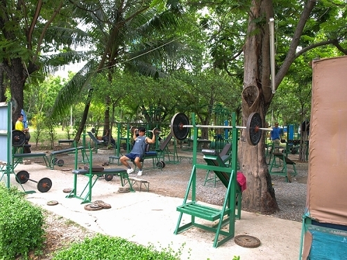 Lumphini park gym 1