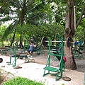 Lumphini park gym 1