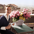 photos-audrey-hepburn-rome-italy.sw.0.audrey-hepburn-rome-style-ss01.png