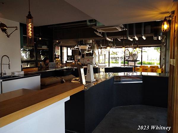 zhyvago coffee works okinawa (5).JPG