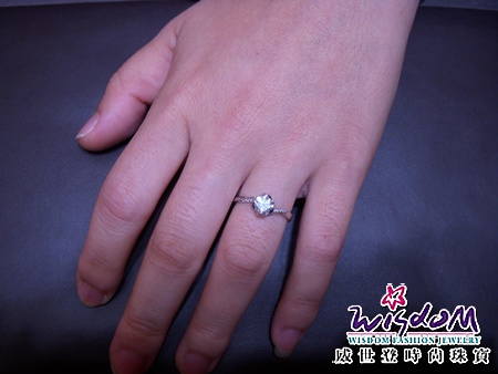 百人幸福見證活動,婚戒,結婚金飾,鑽石價格,gia鑽石,結婚鑽戒,訂婚戒指,結婚對戒,金飾,鑽石對戒,情人對戒,鉑金鑽戒,鑽石項鍊,東寧店,郭小姐.JPG