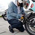 gozilla-gogoro-狗吉拉-車牌強化保護-手機架-加長前土除-s2-delight-deluxe-plus-85.jpg