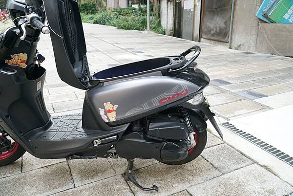 Yamaha-cuxi-115-abs-改裝-gozilla-後靠背-小饅頭-普利珠-機油-傳動-推薦-價格03.jpg