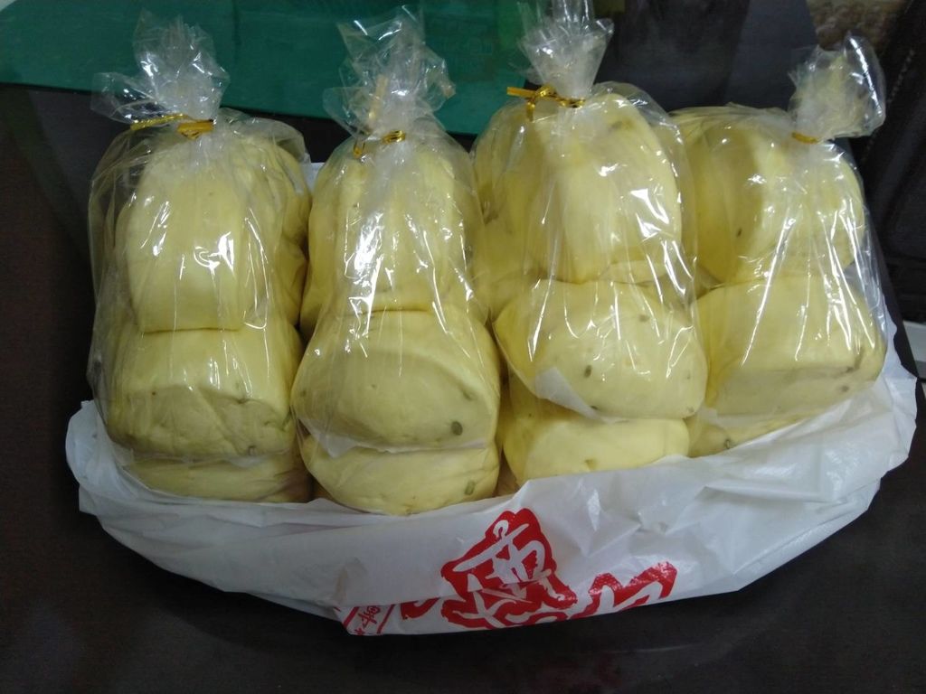 5.6 30 善心人士捐贈饅頭一袋.jpg 5.6 30 善心人士捐贈饅頭一袋.jpg