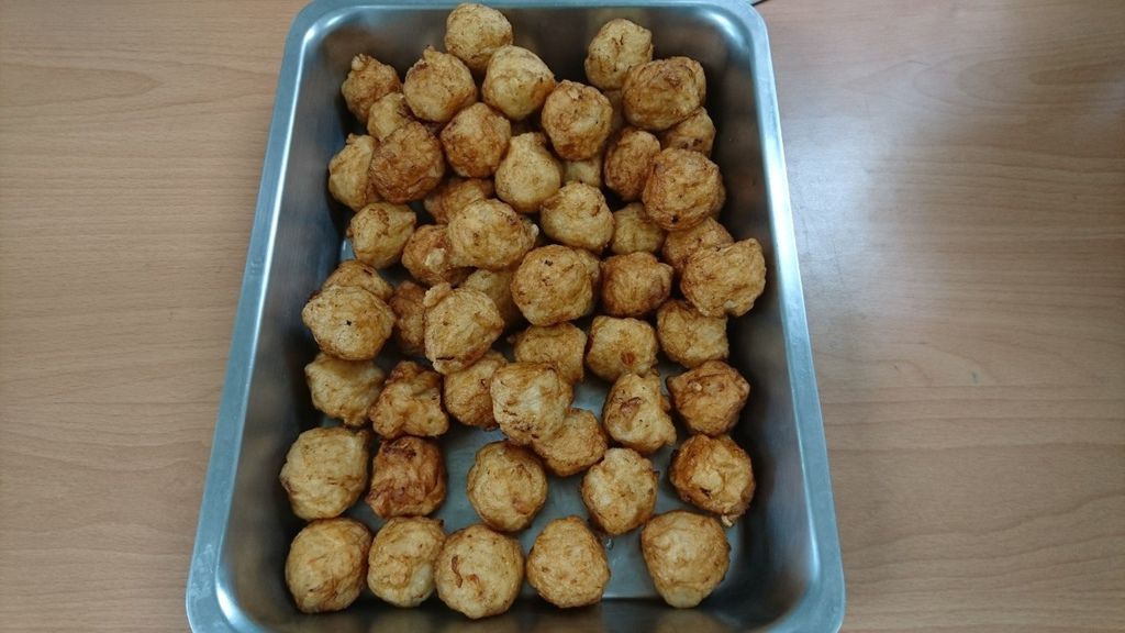 20190615 鍾梅花師姐 捐 炒麵,炸豬排、貢丸排骨湯、花枝丸.jpg 20190615 鍾梅花師姐 捐 炒麵,炸豬排、貢丸排骨湯、花枝丸.jpg