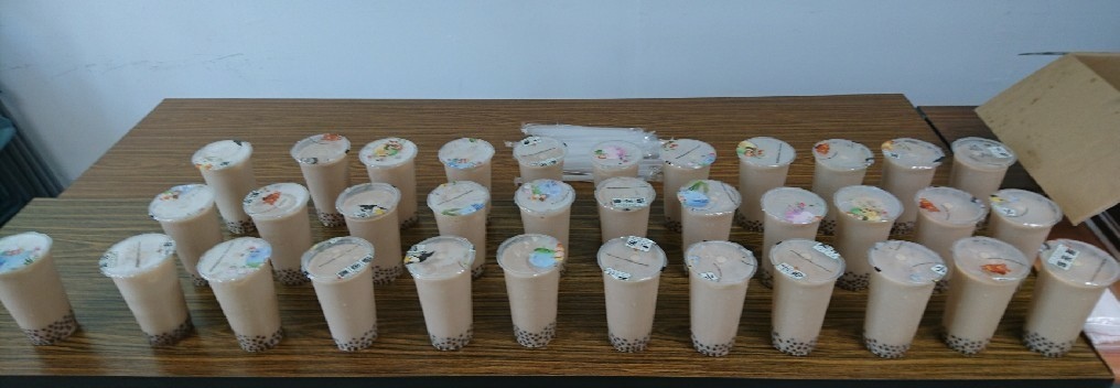 仁和汽車顧子鈺 捐 茶葉蛋仙草凍飲料.jpg 仁和汽車顧子鈺 捐 茶葉蛋仙草凍飲料.jpg