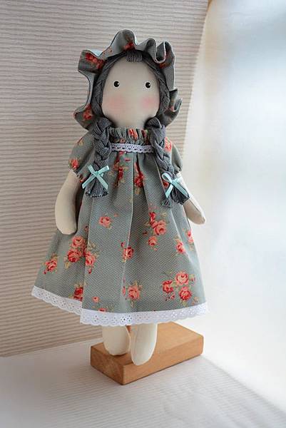 29號手作娃娃蘇菲Sophie (1) 29號手作娃娃蘇菲Sophie (1)