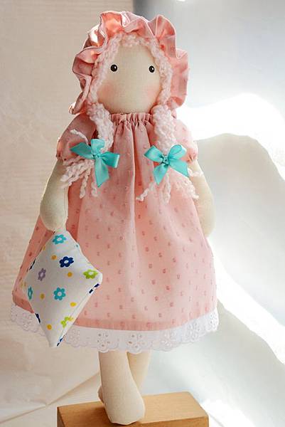 38號粉紅捲髮百麗兒 (3)